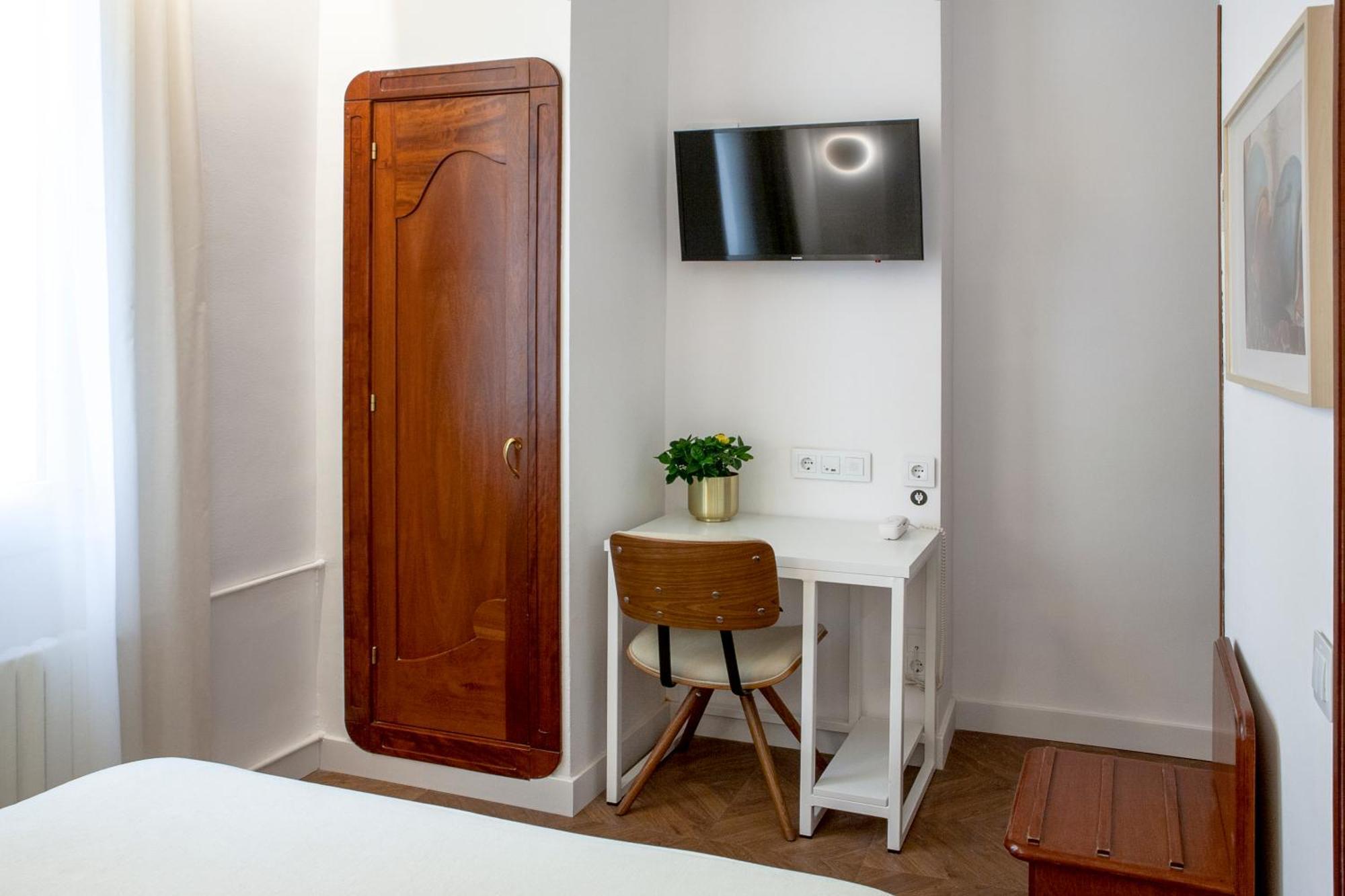 Gaudi Hotel Barcelona Eksteriør bilde